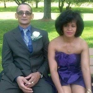 Meet your Posher, Iris